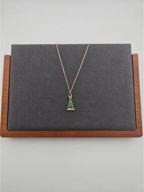 Christmas Tree Pendant Gold Tone Chain Necklace Festive Holiday Traditional